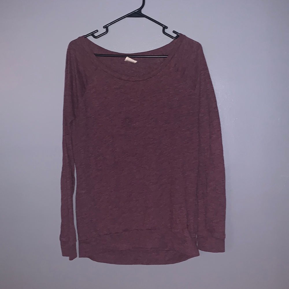 Victoria’s Secret brand long sleeve shirt!💓
